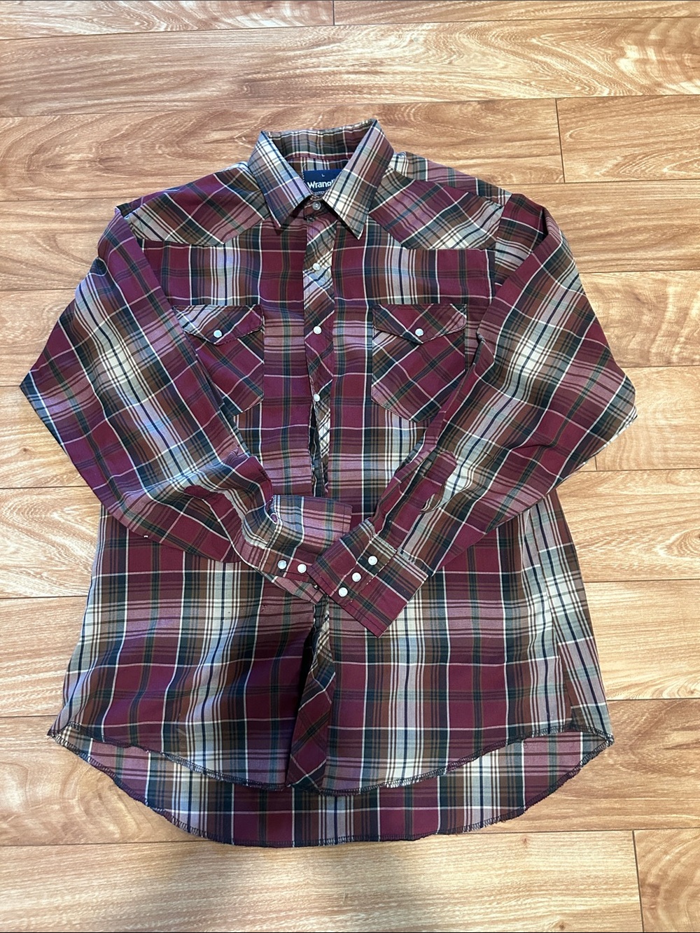 Vintage Wrangler Maroon Plaid Pearl Snap Western Button-Down Shirt